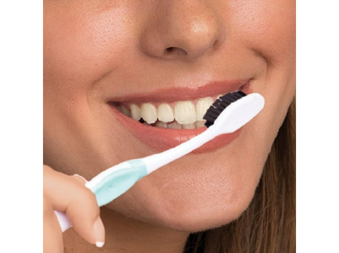Prírodné uhlie na bielenie zubov - Miracle Teeth